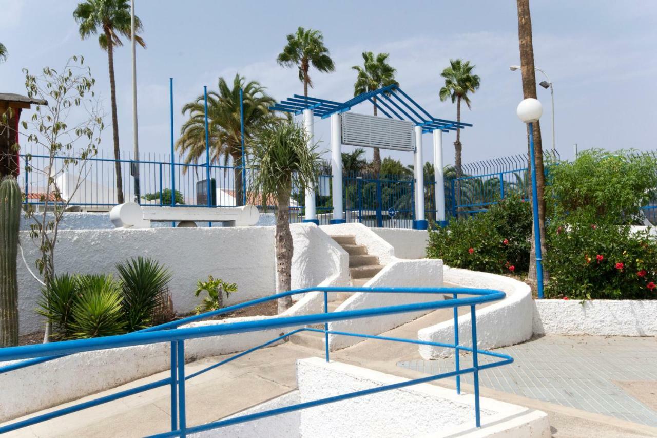 Bungalow With Terrace Near The Beach San Bartolome de Tirajana  Exterior photo